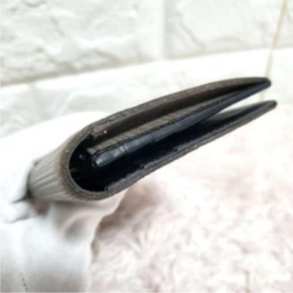 Loewe Textured Brown Leather Wallet - Picture 3 of 11